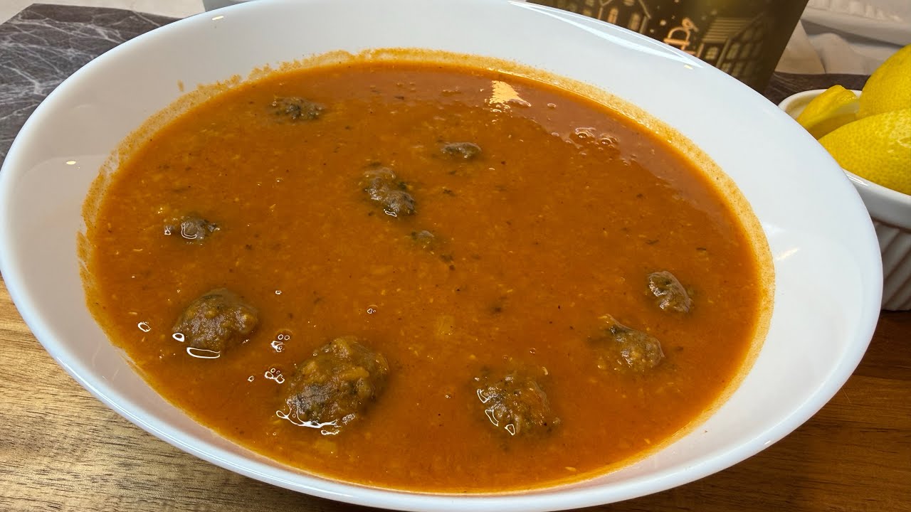 شوربة عدس حمراء بالكفته🍅طعم رائع ،، Red Lentil Soup with Meatballs