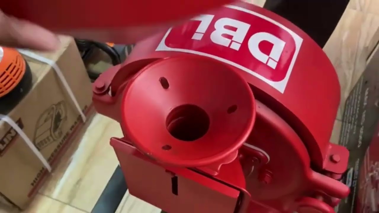 set up a grain grinder/මිරිස් කොටන යන්ත්‍රයක් නිවරදිව set කරගම/