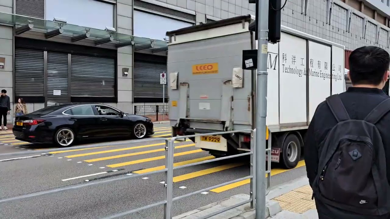 Supremetech (Futurit) Traffic Signals | Salisbury Road, Kowloon, Hong Kong