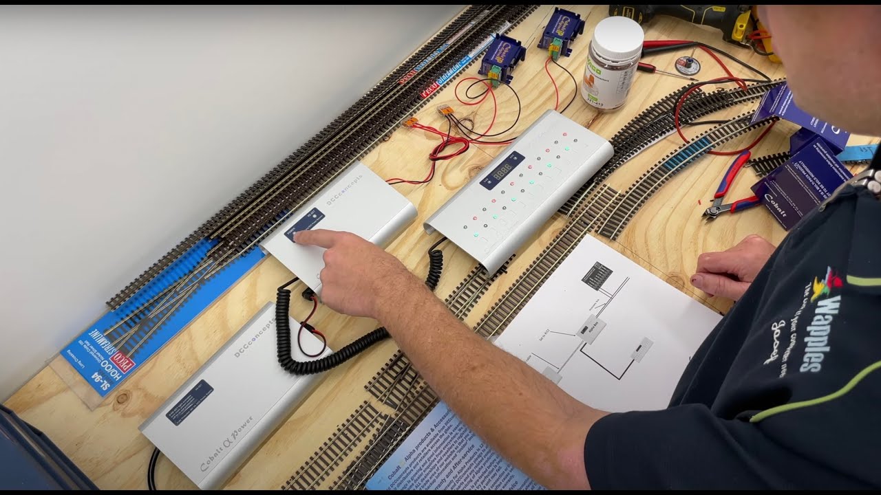 Josef - Model Railway & Toy Room 31 Point Control Alpha IP Digital DCC Concepts SIMPLEST SETUP OOPS
