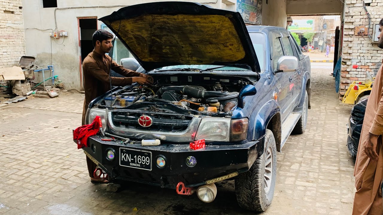 HiLux 1kz fuel tank open and diesel filter change