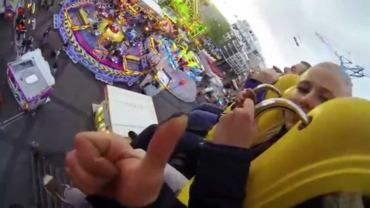 booster maxxx kermis rit ( funfair ride )