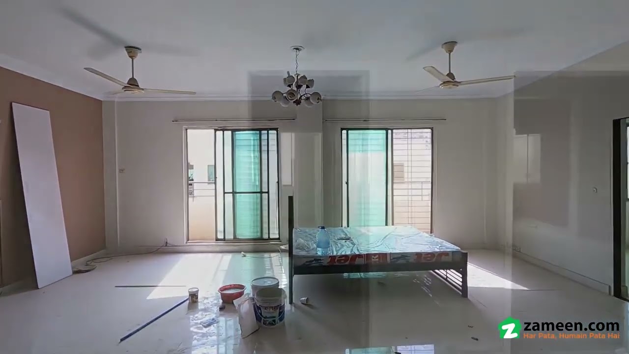 305 SQYD FLAT FOR SALE IN ASKARI 4 GULISTAN-E-JAUHAR KARACHI