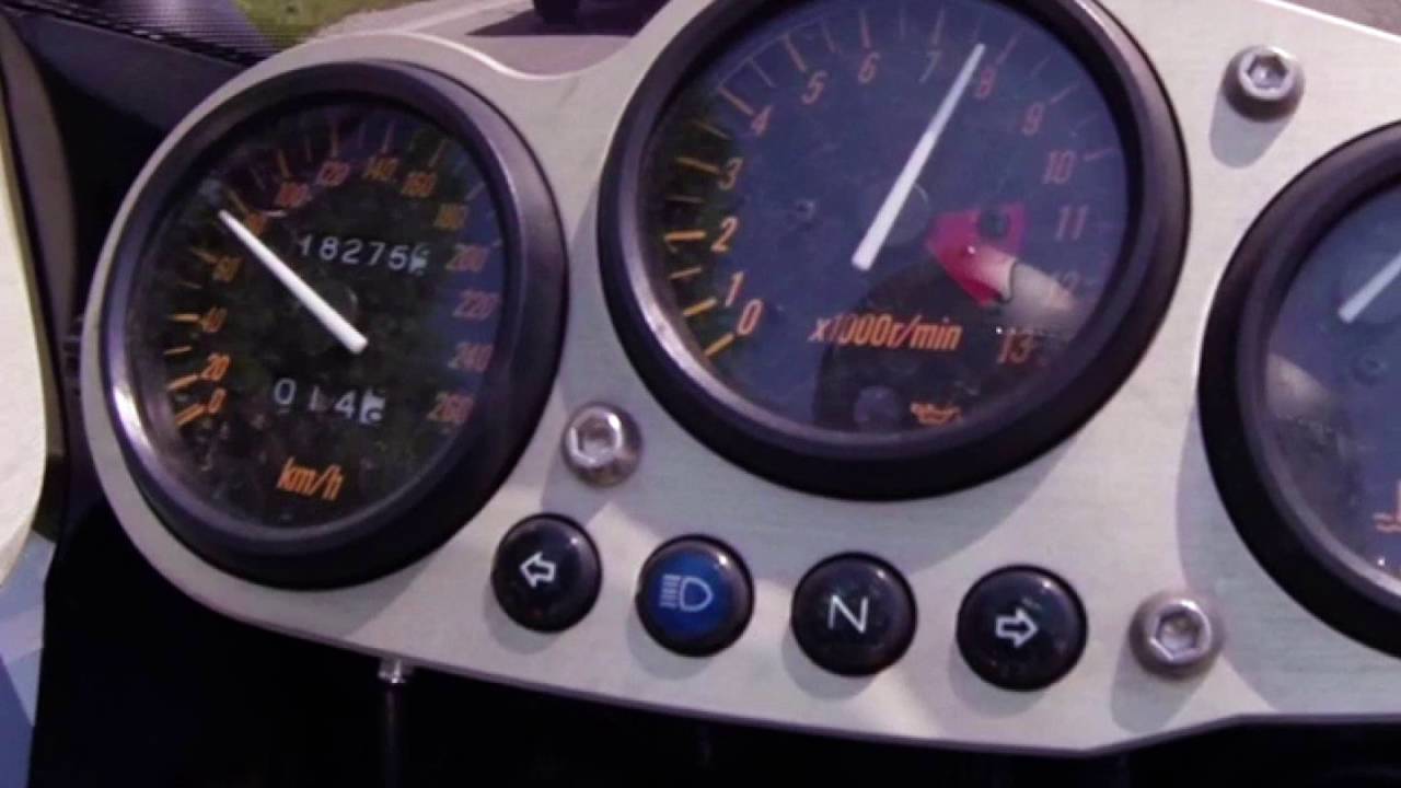 Kawasaki Zrx 1200 (Stock) Acceleration 1