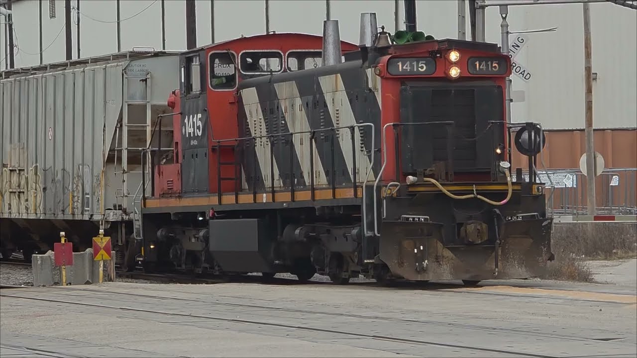 [4K] BNSF & MRL, a Manifest, weird safety vehicle, NS power move & yard switcher & its monster RS5T!
