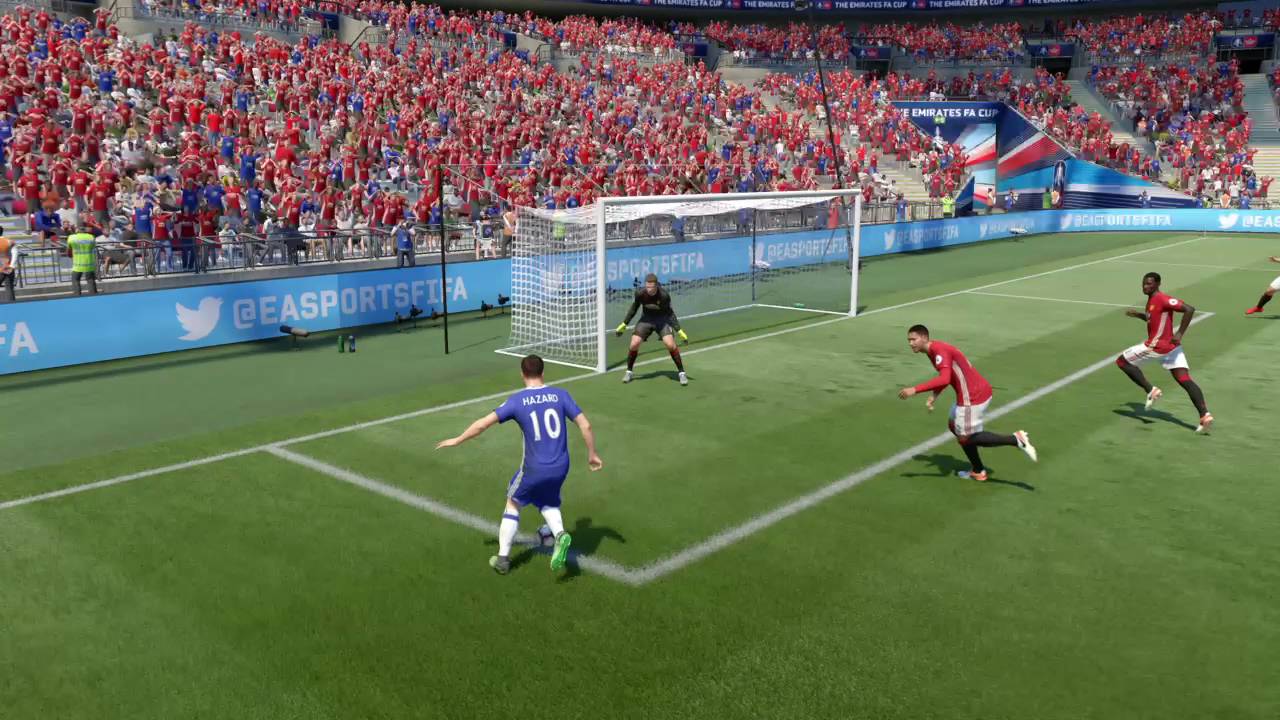 FIFA 17 - Eden Hazard scores impossible angle