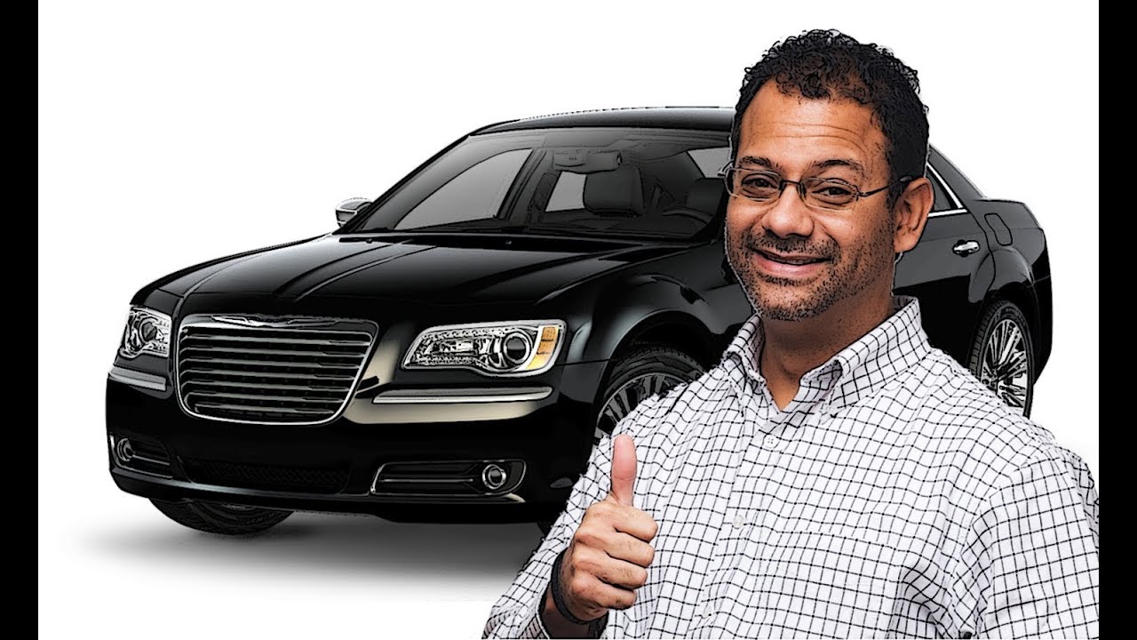 2013 CHRYSLER 300 Test Drive & Car Review