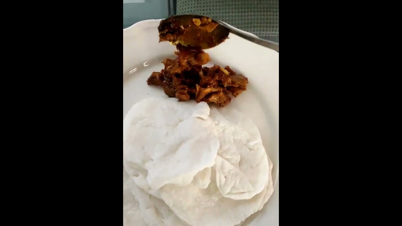 #pathiri #delicious #shorts #pottybeef #breakfast #healthy @MaynuSFlame4786