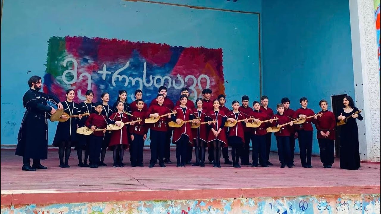 ანსამბლი ,,ალავერდი'' - ,,ამოდი მთაში''