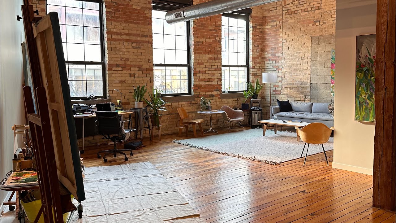 Scrap Yard Lofts Unit 208 (2/2)