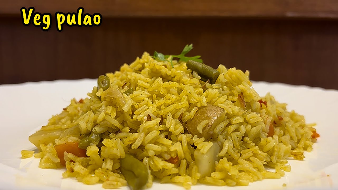 ಅಮ್ಮನ ಕೈ ರುಚಿಯ ನಾಟಿ ವೆಜ್ ಪುಲಾವ್ 😋 | Authentic Kannada Recipe