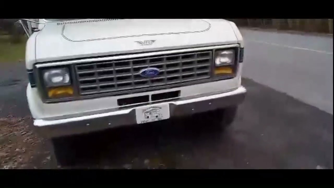 The ''new'' RV is in.........barely                    #travelvlog