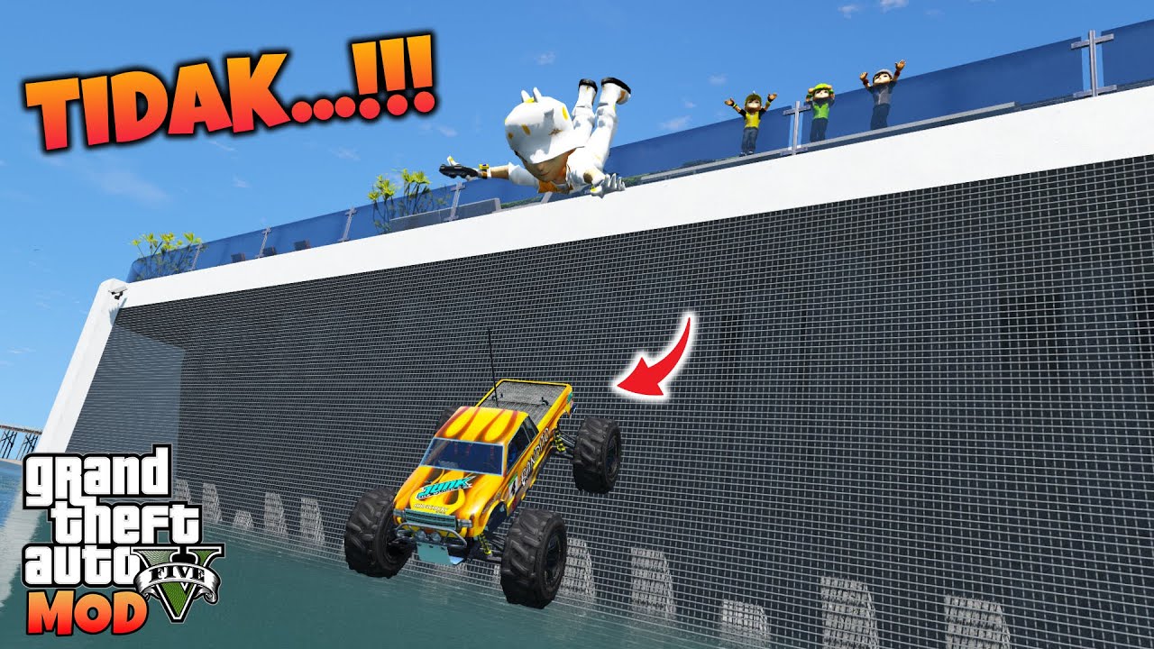 MOBIL RC BOBOIBOY CAHAYA JATUH KE LAUT - GTA 5