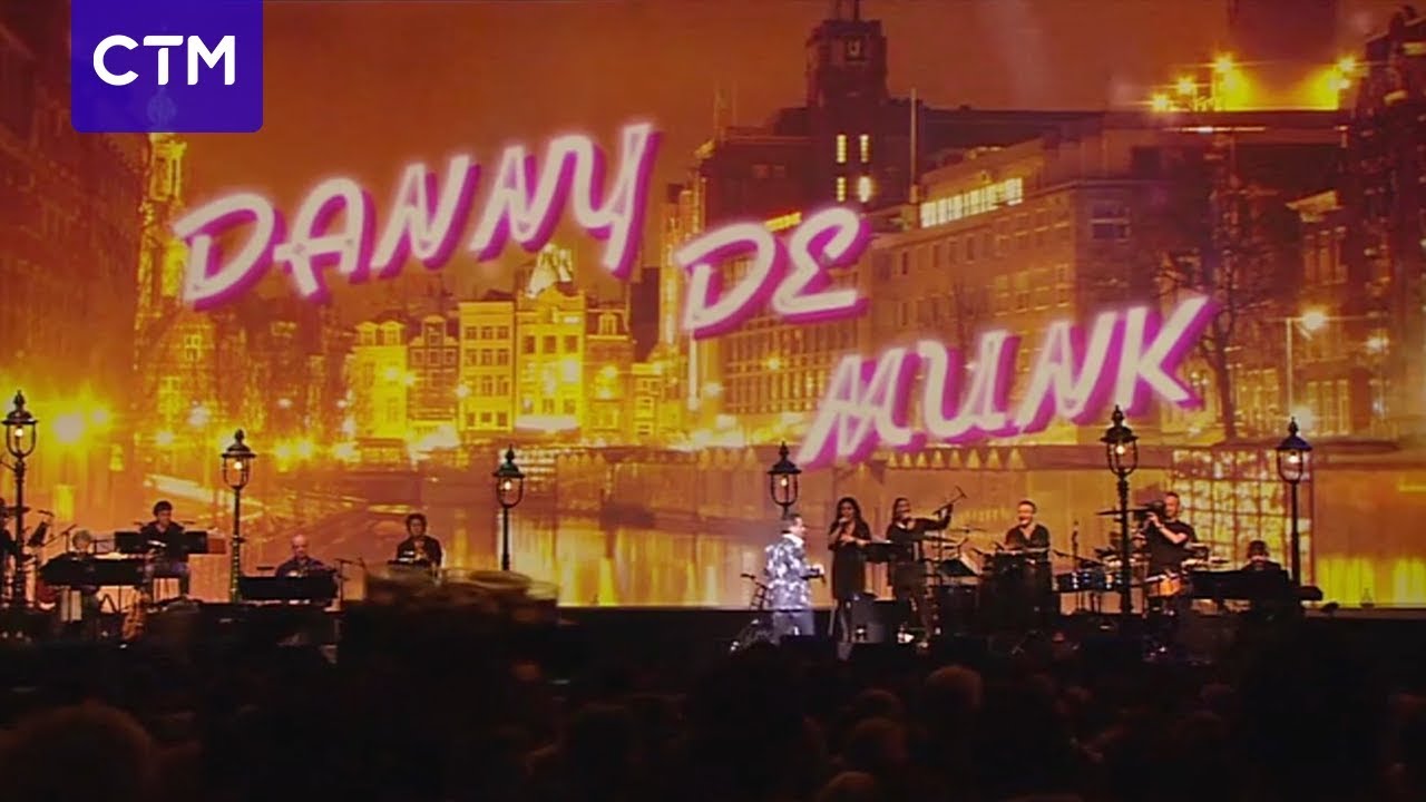 Danny de Munk - Manke Nelis Medley (Official Live Video)