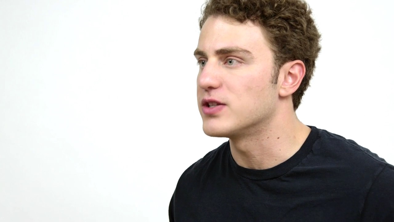 Apple Video   Christian Bohyn