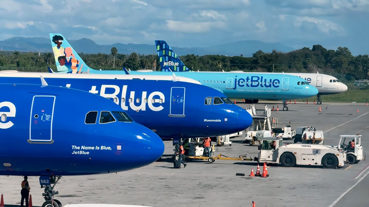 AVIONES VARADOS EN STI POR TORMENTA DE NIEVE EN NEW YORK Y PARTE EEUU | #aviation #airplane 