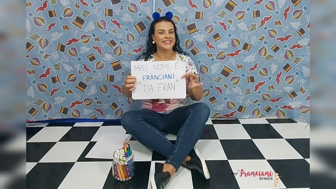Dinâmica para o primeiro dia de aula com profª Franciani Buback.