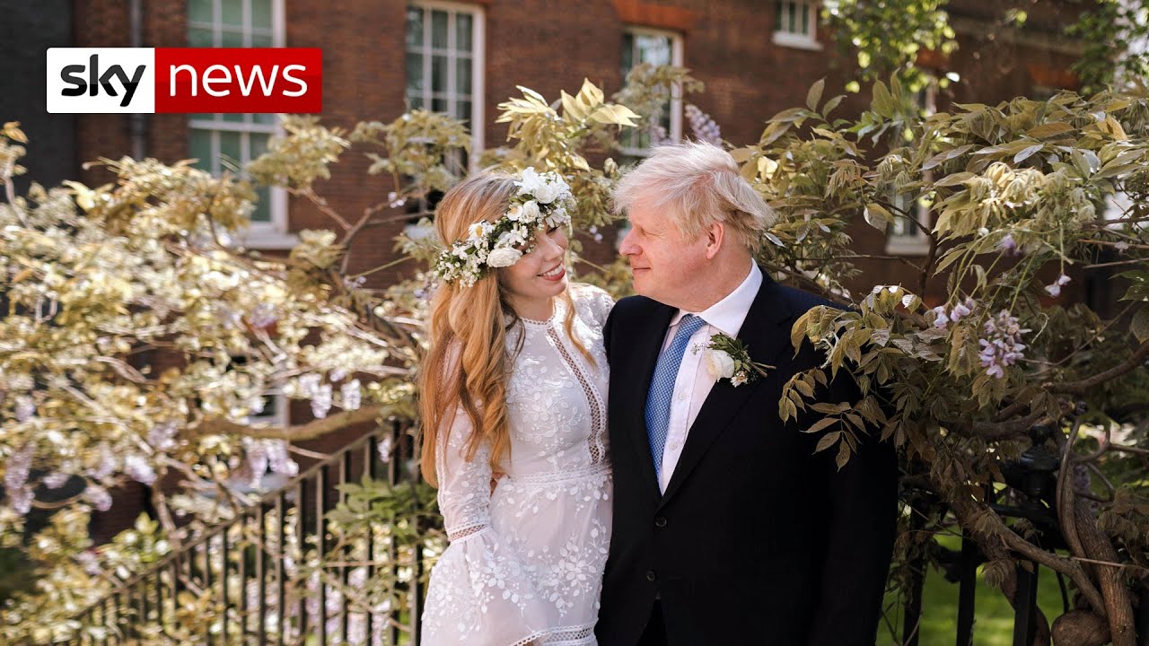 The public react to the Prime Minister and Carrie's wedding