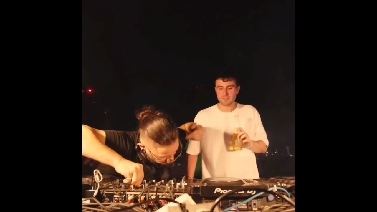 Fred Again shock at Skrillex Skills #skrillex
