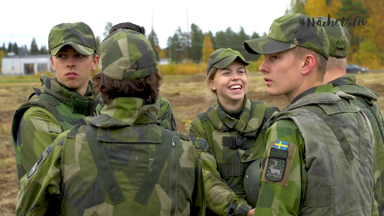 Kajsa Lindqvist, v&auml;rnpliktig vid Norrbottens regemente