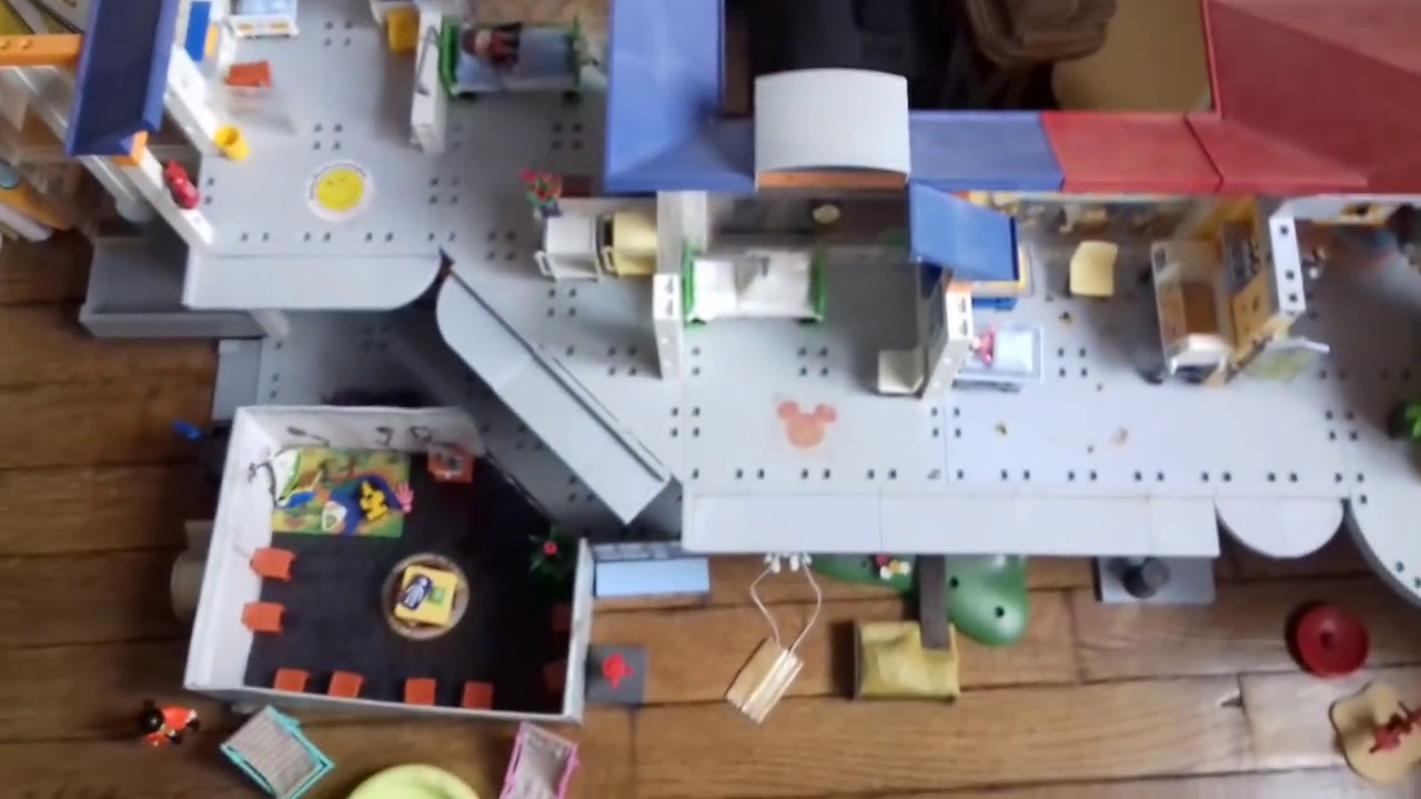 Présentation de mon hôpital playmobil.