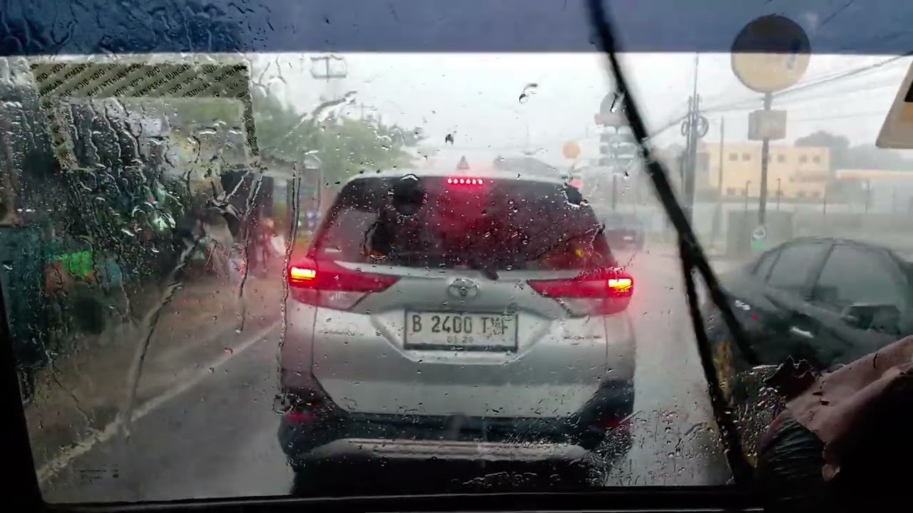 Trip Bogor barat. Sektor kampus dalam hujan deras boss 