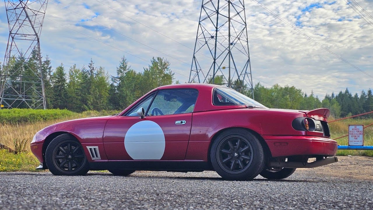 Miatas Are AWESOME | 1.8 VVT Swapped Miata NA | Twisty Backroad Run