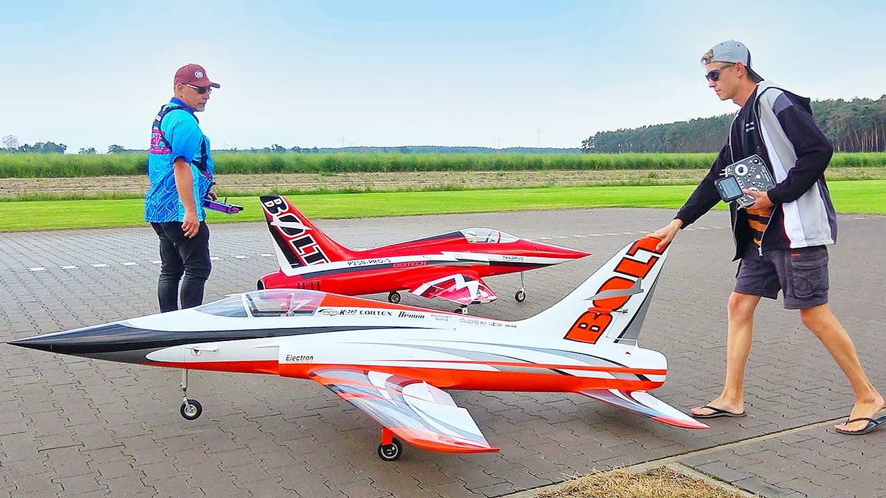CARF BOLT! ULTRA FAST RC TURBINE JET UP TO 500 KM/H!!