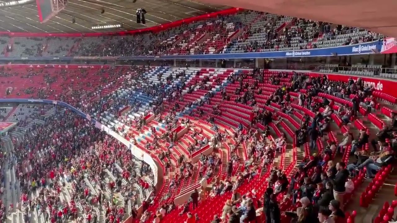 Bayern vs Augsburg 5-3 (goals Cancelo, Pavard twice, Sane, Davies vs Cardona and Berisha twice)