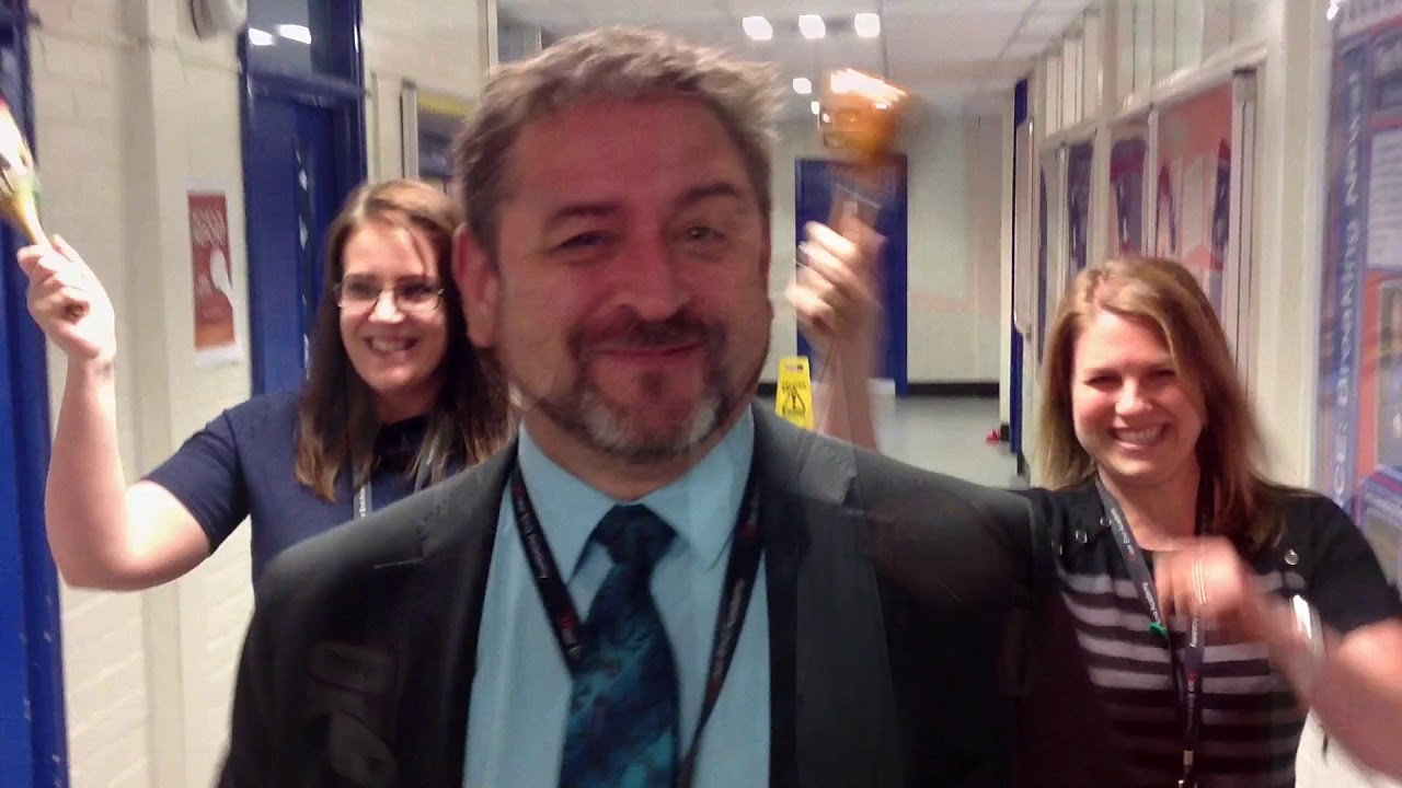 Mr Bradshaw does Amirilo