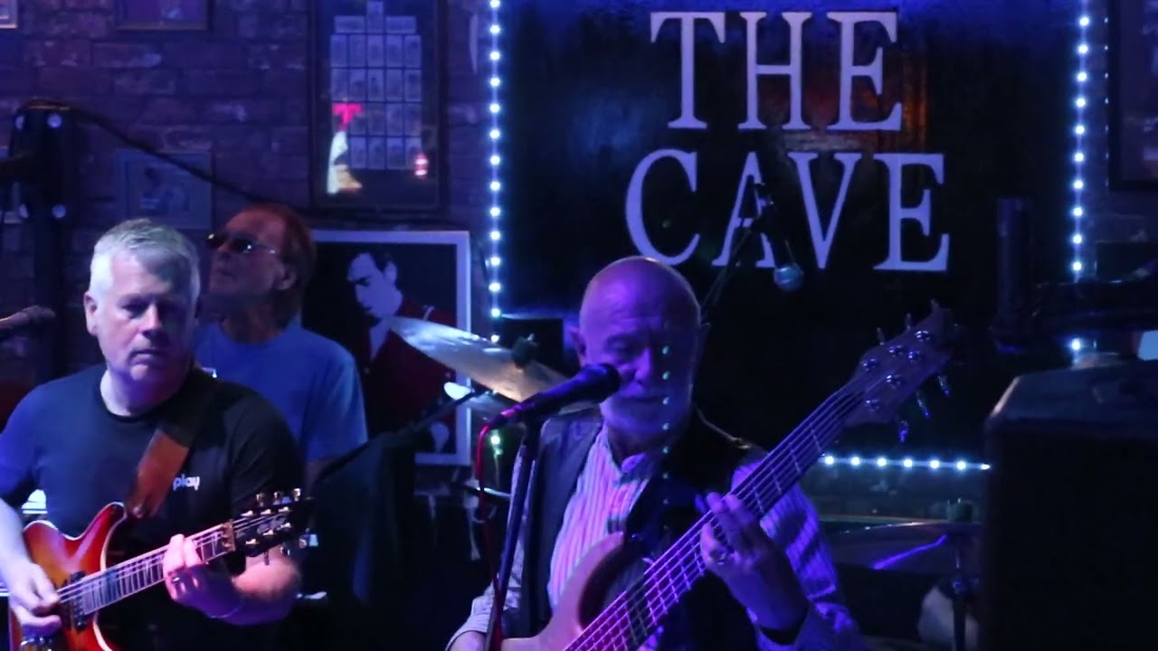 Nightfly@The Cave, Paisley - Sledgehammer