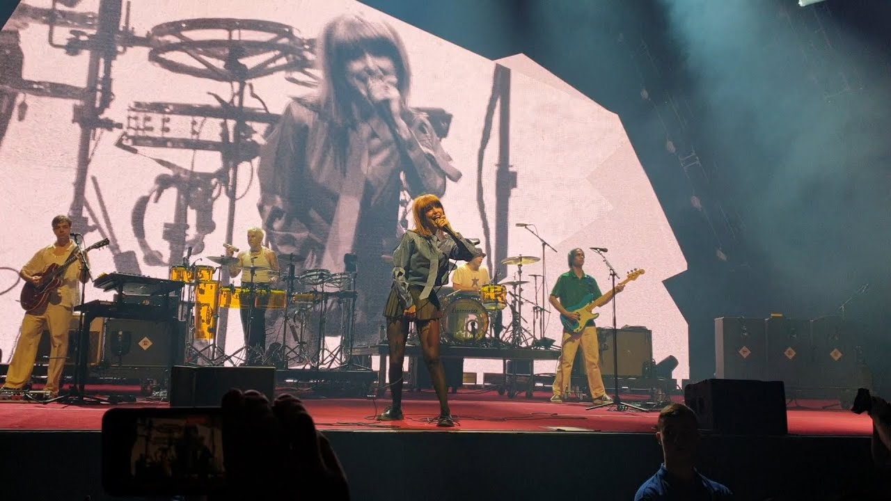 Paramore - Still Into You - Ovo Hydro Glasgow - 17.04.2023