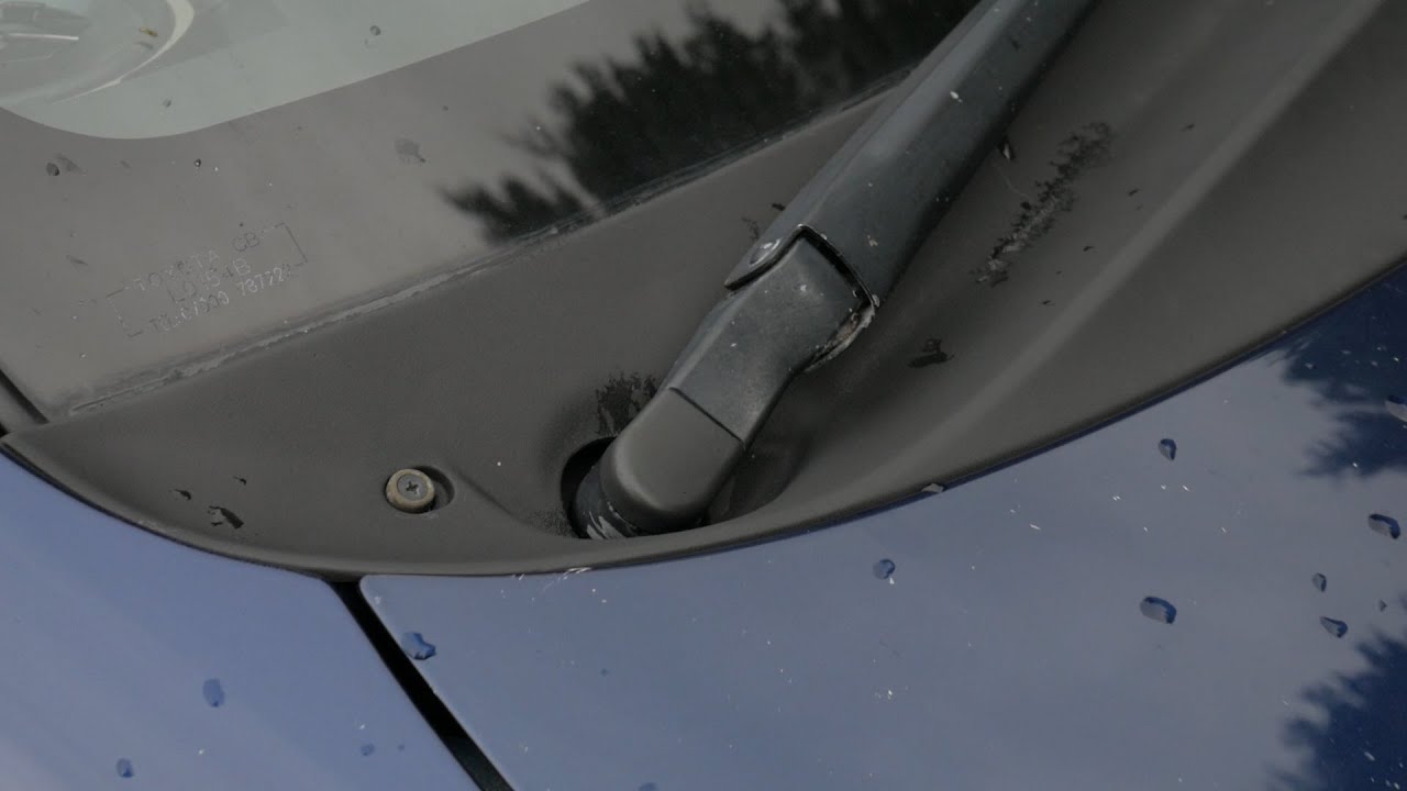 Painting The Yaris Scuttle Panel