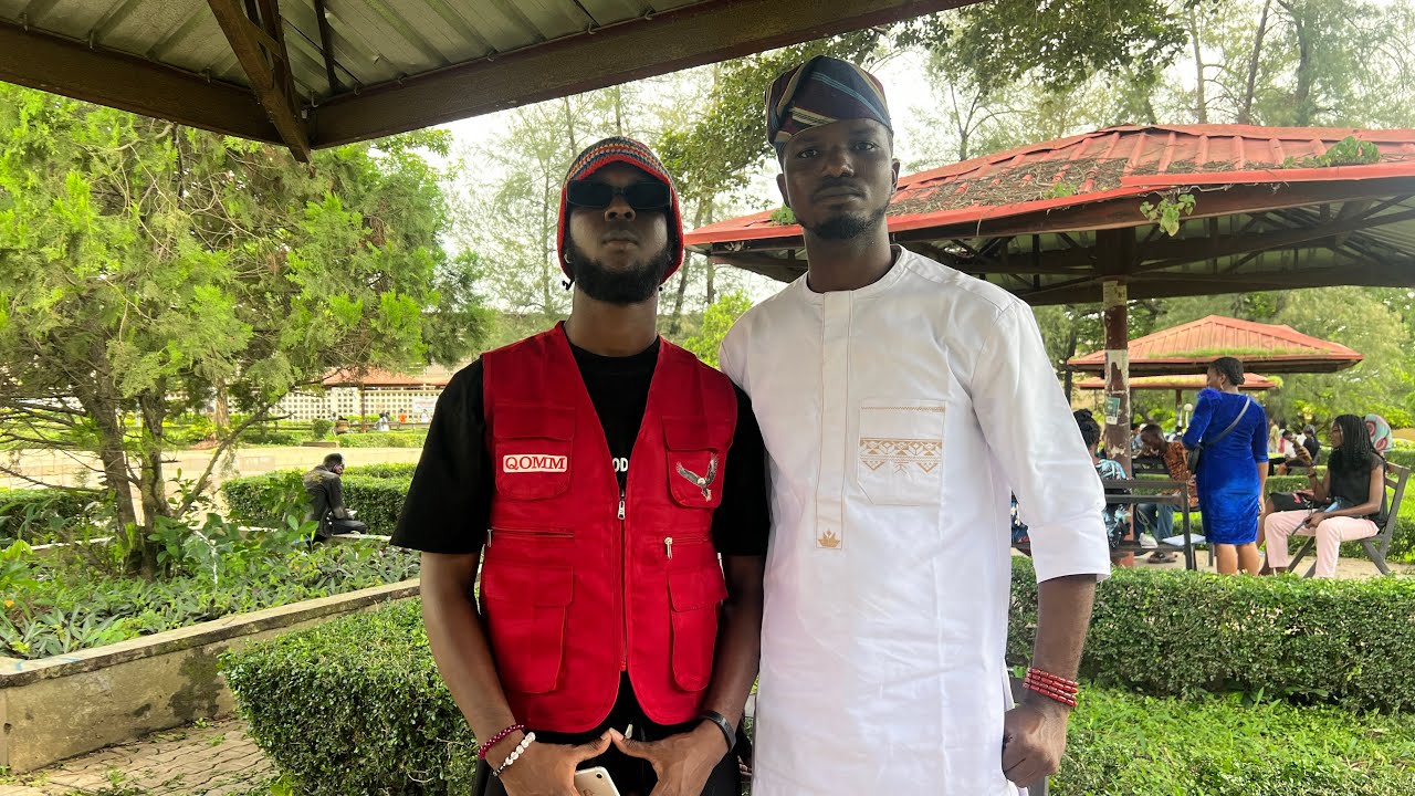 LION IS NOT THE KING OF THE JUNGLE; DOGS DO NOT LIKE S£X , CATS DO ! I met with AROJINLE