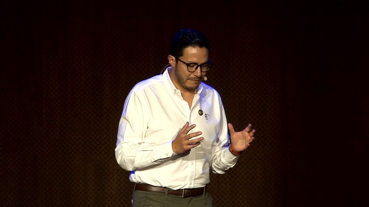 Del aula al futuro: Ciencia y visión para transformar la Educación | Cesar Vasquez | TEDxESPE