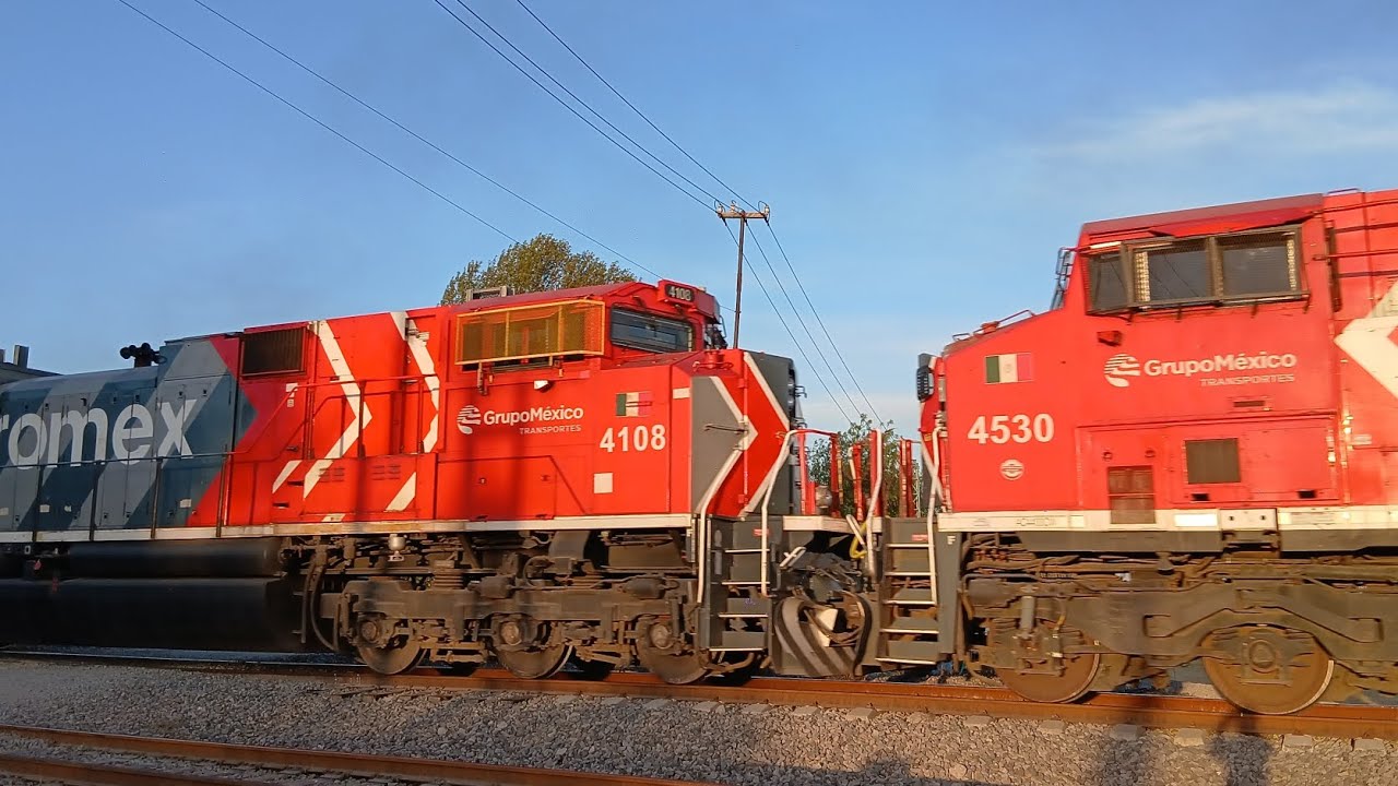 FERROMEX LIDERANDO EL RTOMX LARGUÍSIMO 4 MAQUINAS 3 REMOTAS FXE C,4697,C,4530,C,4108,C,4529 