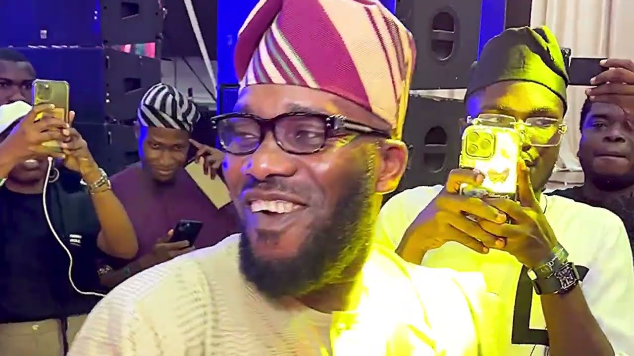 Jay Jay Okocha dancing to LEG-OVER song by Segun Johnson 