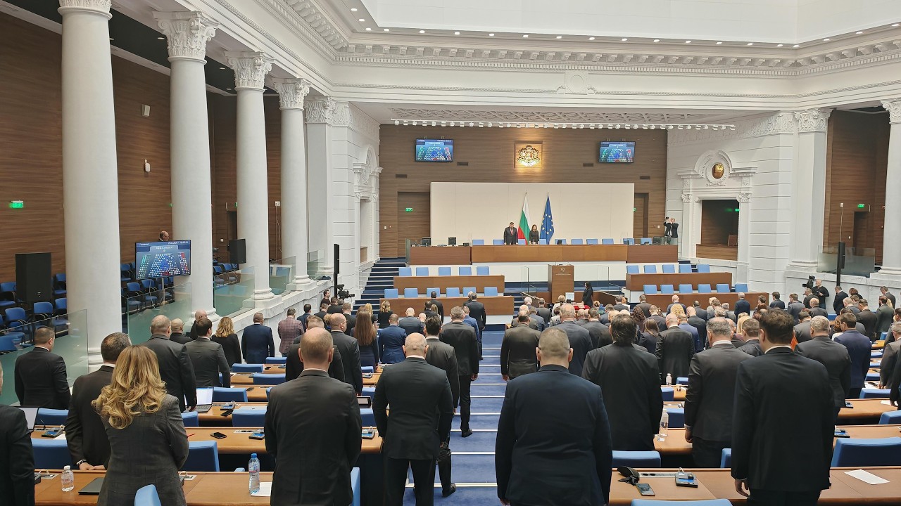 Депутатите почетоха Апостола на свободата Васил Левски