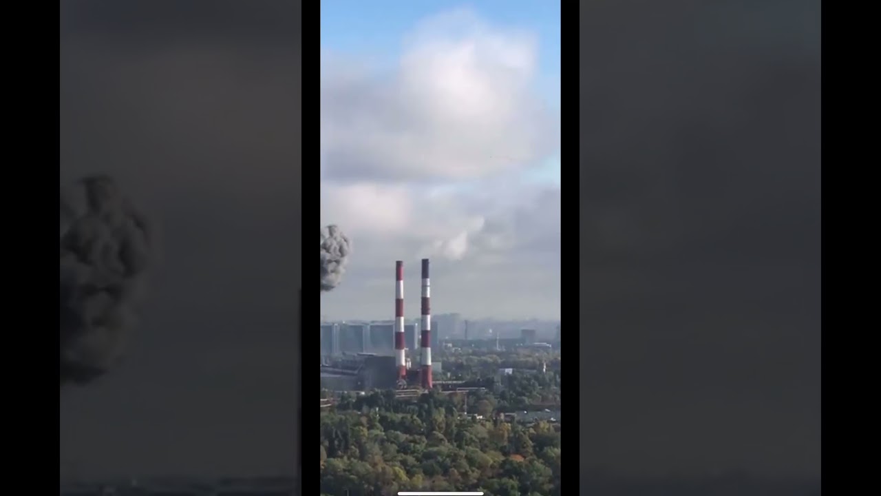 Russian Kalibr cruise missile dives to strike #ukraine target #ukrainerussiawar