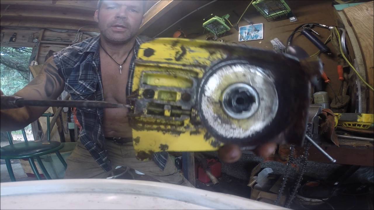 HOW TO MOUNT A BAR AND CHAIN ON AN OLD MCCULLOCH
