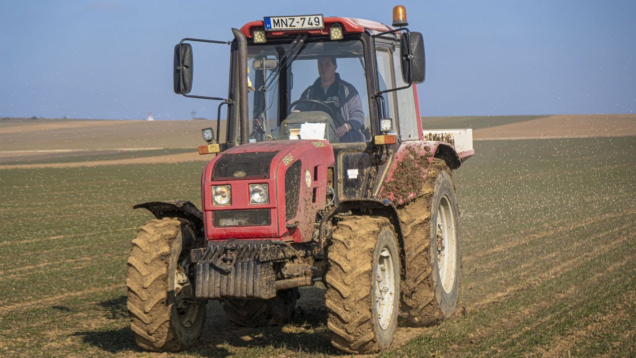 [2023] Műtrágya szórás Belarus 952.4, 920.4 (tápanyag-utánpótlás)🌾