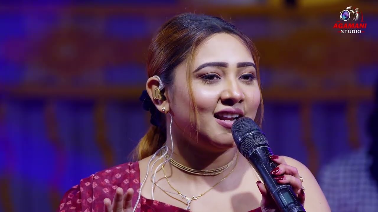 Aisi Deewangi  | Deewana | Live Singing By - Swarnima Debnath