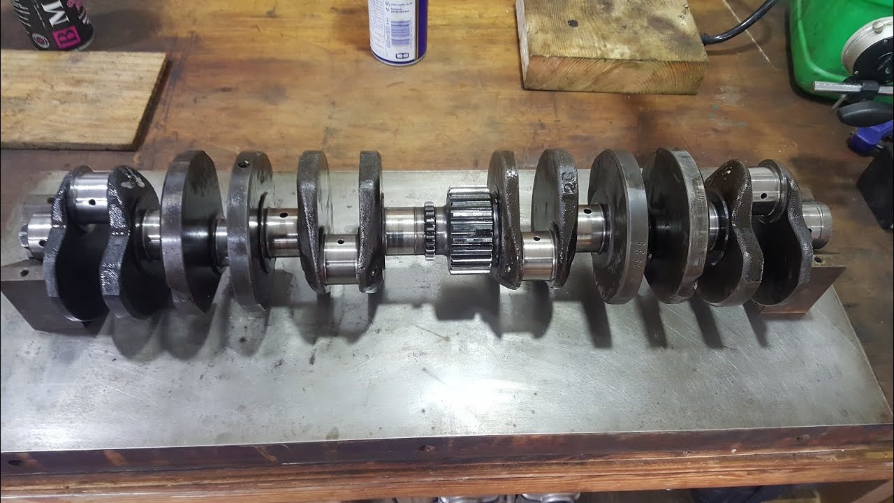 Honda CBX 1000 engine strip and rebuild part 2. Inspection and measurement.