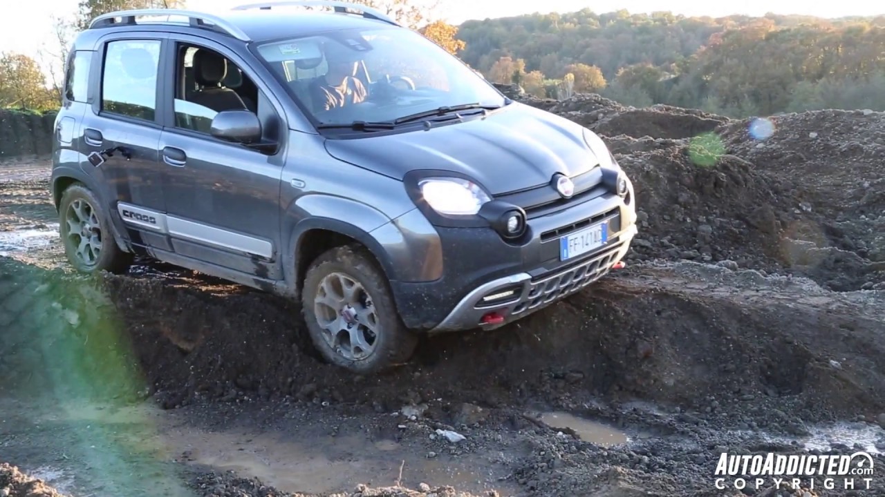 FIAT PANDA CROSS • OFF-ROAD TWIST