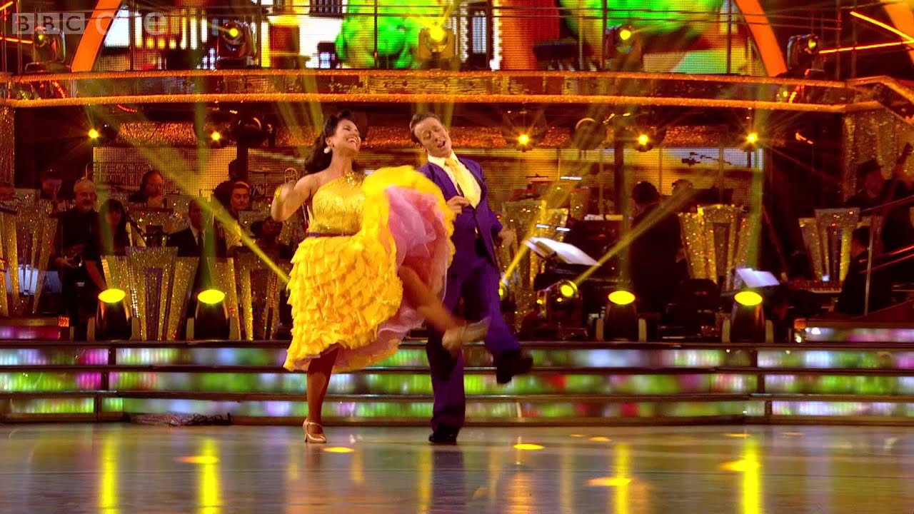 Susanna Reid & Kevin American Smooth to 'Sunny Side Of The Street' - Strictly Come Dancing - BBC