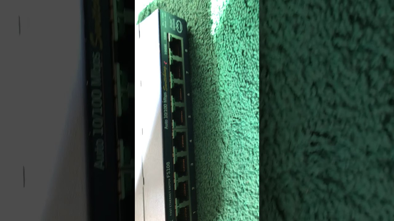 Technology: Netgear 8 port-switch