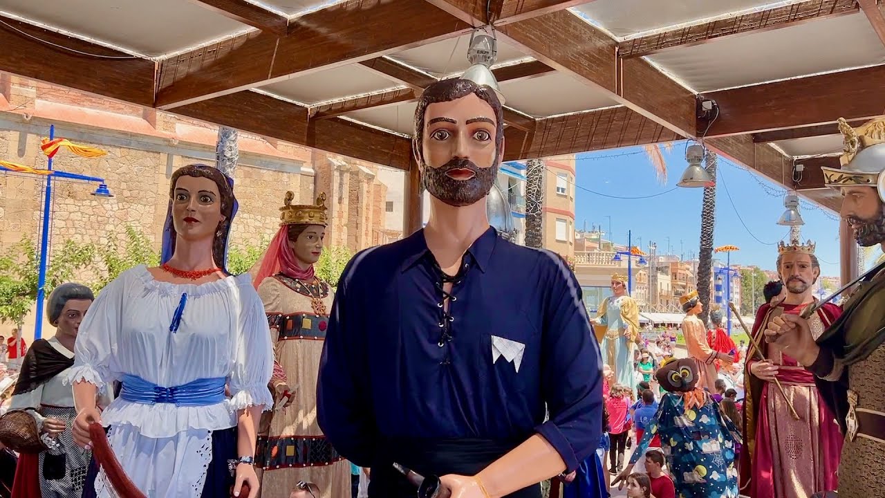 La gran pel·lícula - XIV Trobada Gegantera del Serrallo (Festes de Sant Pere Serrallo 2023)