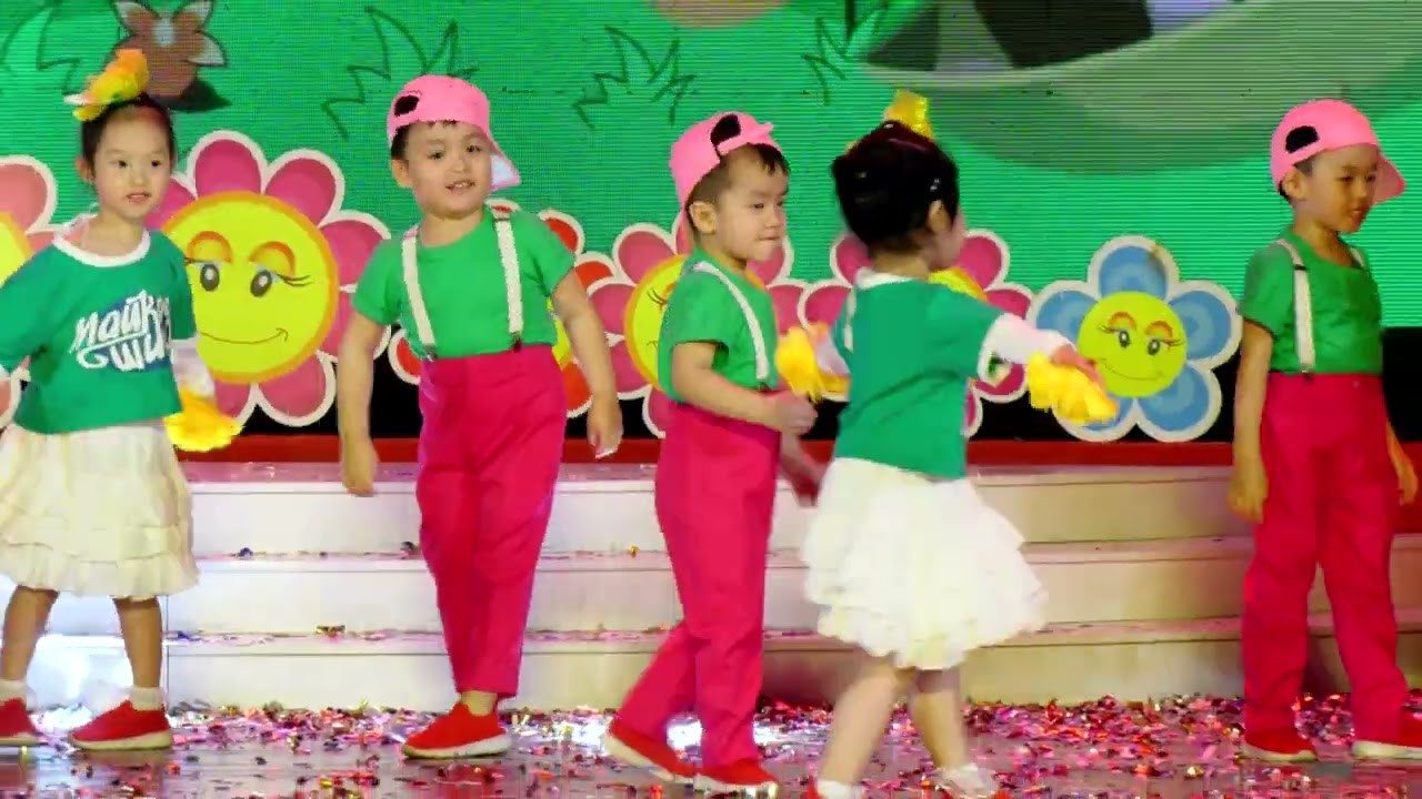 Tiết mục Our School - Các bé Lớp Chồi - Trường Mầm non Hồng Nhung Đà Nẵng