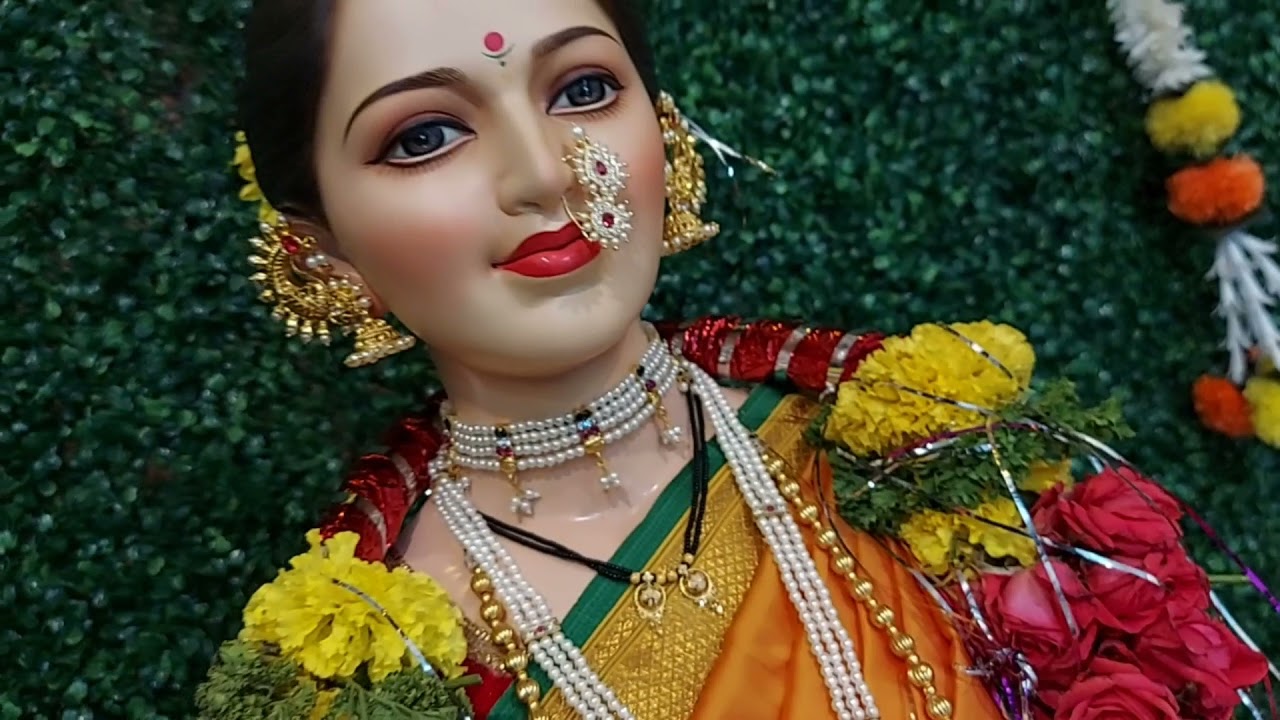 मोनाली आणि गजानन घिवारे यांची 