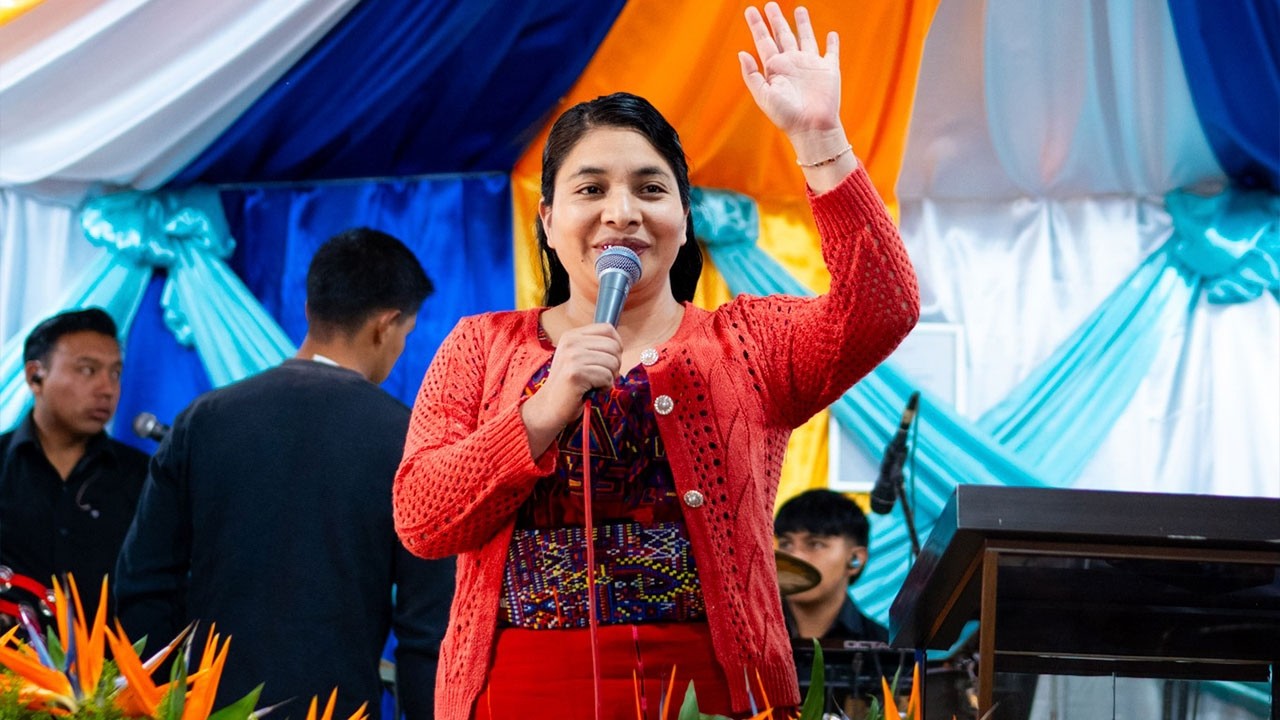 Solista Esther Elena 🥺🙏 Coros de Avivamiento 😭 Lo Nuevo 2026